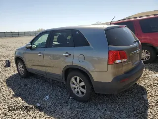 2012 Kia Sorento LX with VIN 5XYKT3A1XCG189649, listed as a Copart auction lot 52596945 with 190,088 mi miles and Clean Title. Bid and sale history available at carsss.com. Image 2.