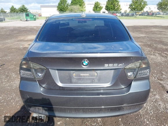 2008 BMW 3 Series 328xi with VIN WBAVC935X8KZ73196, listed as a IAAI auction lot 42539019 with 712,406 mi miles and . Bid and sale history available at DreamBid. Image 16.