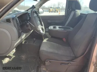 2008 Chevrolet Silverado 1500 Work Truck with VIN 1GCEK14X58Z146883, listed as a Copart auction lot 43907395 with 200,532 mi miles and Salvage Title. Bid and sale history available at carsss.com. Image 7.