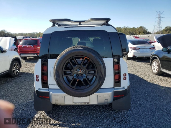 2024 Land Rover Defender S with VIN SALEJ7EU6R2309909, listed as a Copart auction lot 82152564 with 4,446 mi miles and Non repairable. Bid and sale history available at DreamBid. Image 6.