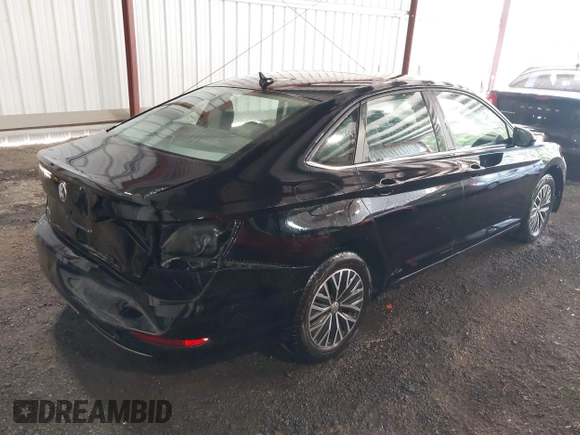 2021 Volkswagen Jetta S z VIN 3VWC57BU4MM009212, wystawiony jako IAAI lot #42136463 z przebiegiem 93 627 mil mil oraz . Historia ofert i sprzedaży dostępna na DreamBid. Obrazek 4.