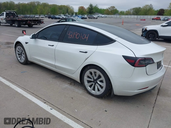 2023 Tesla Model 3 с VIN 5YJ3E1EA3PF563240, выставлен на аукционе IAAI как лот 42190104 с пробегом 32 596 миль миль и . История ставок и продаж доступна на DreamBid. Изображение 3.