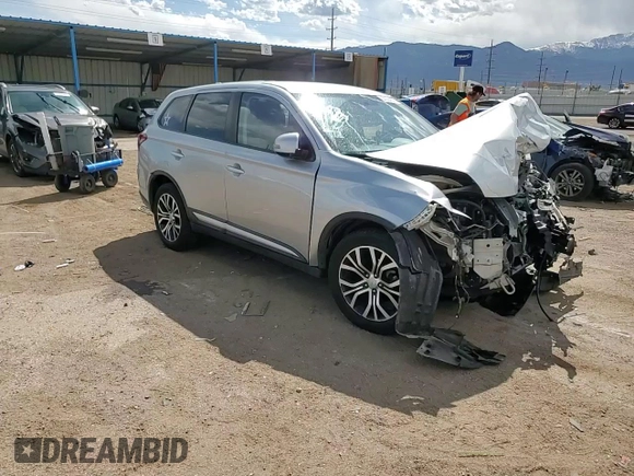 2018 Mitsubishi Outlander SE с VIN JA4AD3A31JJ004194, выставлен на аукционе Copart как лот 54364925 с пробегом Не указан миль и Списание • Salvage title. История ставок и продаж доступна на DreamBid. Изображение 15.