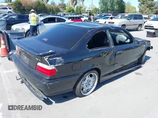 1995 BMW 3 Series M3 with VIN WBSBF9320SEH03172, listed as a IAAI auction lot 39327458 with Not Provided miles and . Bid and sale history available at DreamBid. Image 4.