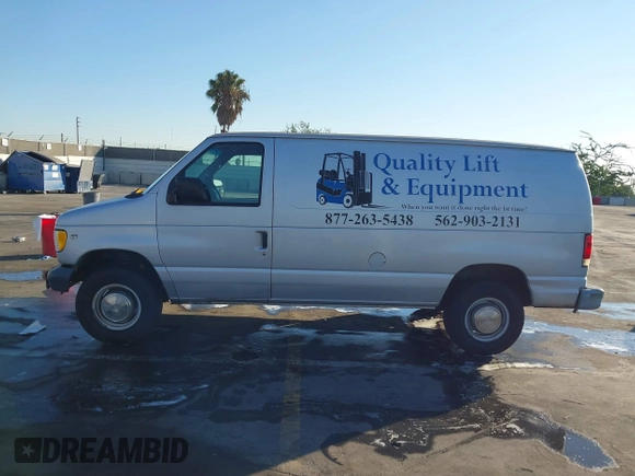 2001 Ford Econoline Cargo Commercial with VIN 1FTNE24L91HA47845, listed as a IAAI auction lot 40928145 with 227,427 mi miles and . Bid and sale history available at carsss.com. Image 14.