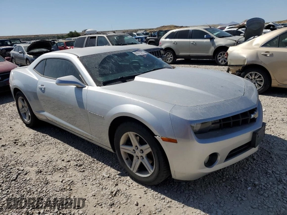 2010 Chevrolet Camaro 1LT z VIN 2G1FB1EV7A9199630, wystawiony jako Copart lot #60373235 z przebiegiem 191 912 mil mil oraz Czysty tytuł • Clean title. Historia ofert i sprzedaży dostępna na DreamBid. Obrazek 4.