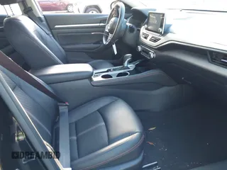 2024 Nissan Altima SR z VIN 1N4BL4CV9RN308420, wystawiony jako IAAI lot #41904348 z przebiegiem 11 473 mil mil oraz . Historia ofert i sprzedaży dostępna na DreamBid. Obrazek 5.