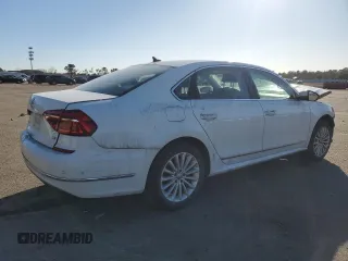 2017 Volkswagen Passat SE z VIN 1VWBT7A3XHC071165, wystawiony jako Copart lot #45755595 z przebiegiem 34 633 mil mil oraz Szkoda całkowita • Salvage title. Historia ofert i sprzedaży dostępna na DreamBid. Obrazek 3.