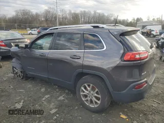 2018 Jeep Cherokee Latitude Plus with VIN 1C4PJMLXXJD547637, listed as a Copart auction lot 86063784 with Not provided miles and Salvage title. Bid and sale history available at DreamBid. Image 2.