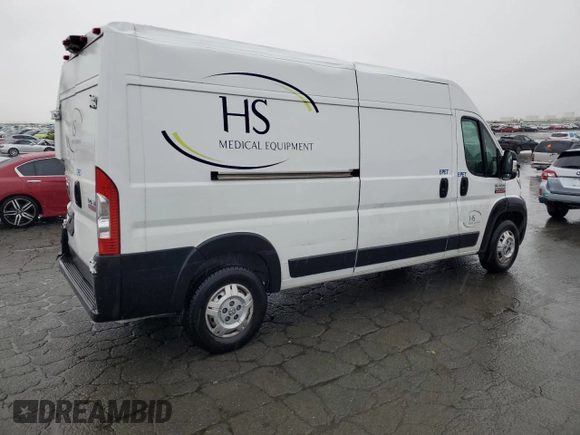 2022 Ram ProMaster Cargo with VIN 3C6LRVDG3NE135180, listed as a Copart auction lot 54080025 with 67,830 mi miles and Salvage Title. Bid and sale history available at carsss.com. Image 3.