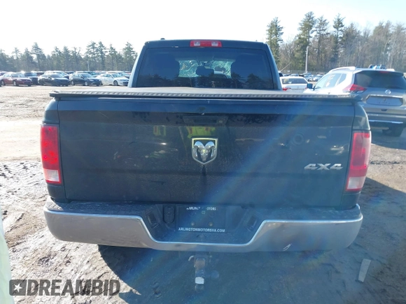 2015 Ram 1500 Express z VIN 1C6RR7FT4FS656410, wystawiony jako IAAI lot #41768601 z przebiegiem 190 044 mil mil oraz . Historia ofert i sprzedaży dostępna na DreamBid. Obrazek 16.