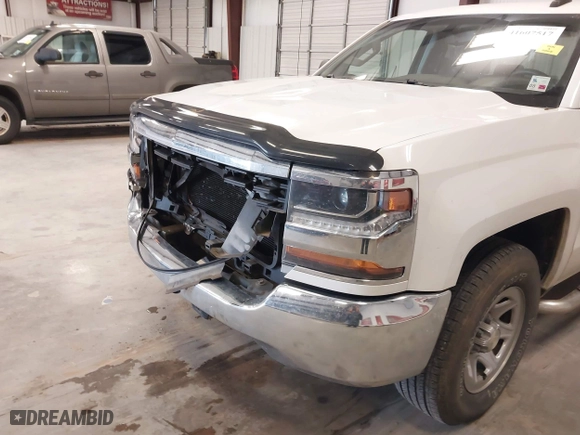 2016 Chevrolet Silverado 1500 LS with VIN 1GCRCNEH6GZ403349, listed as a IAAI auction lot 41607517 with 150,745 mi miles. Bid and sale history available at carsss.com. Image 19.