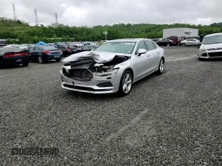 2018 Volvo S90 Momentum z VIN LVY982MK3JP021028, wystawiony jako Copart lot #58322405 z przebiegiem 132 198 mil mil oraz Szkoda całkowita • Salvage title. Historia ofert i sprzedaży dostępna na DreamBid. Obrazek 13.