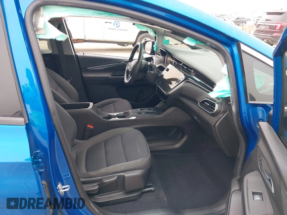 2023 Chevrolet Bolt EV 1LT z VIN 1G1FW6S08P4115045, wystawiony jako IAAI lot #42326150 z przebiegiem 42 357 mil mil oraz . Historia ofert i sprzedaży dostępna na DreamBid. Obrazek 5.