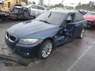 2011 BMW 3 Series 328i xDrive with VIN WBAPK5G50BNN31595, listed as a IAAI auction lot 41873082 with 1 mi miles. Bid and sale history available at carsss.com. Image 2.