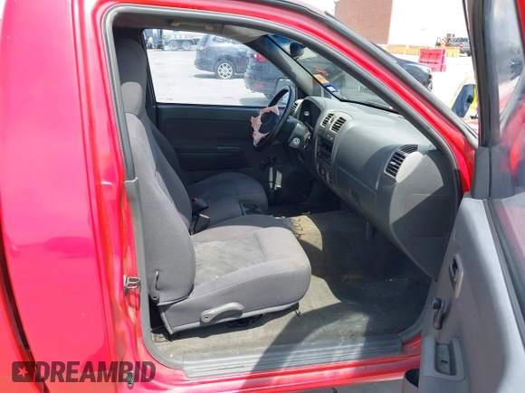 2005 Chevrolet Colorado Z85 z VIN 1GCCS148058231647, wystawiony jako IAAI lot #42027464 z przebiegiem 165 295 mil mil oraz . Historia ofert i sprzedaży dostępna na DreamBid. Obrazek 5.
