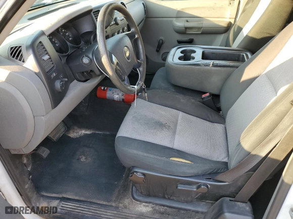 2007 Chevrolet Silverado 1500 Work Truck with VIN 1GCEC19C77Z584810, listed as a Copart auction lot 75645674 with 260,921 mi miles and Clean Title. Bid and sale history available at carsss.com. Image 7.