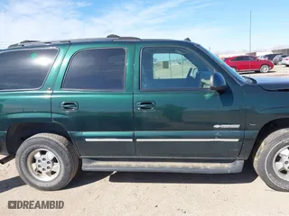 2003 Chevrolet Tahoe LT with VIN 1GNEC13Z33R213707, listed as a IAAI auction lot 41796469 with 183,373 mi miles. Bid and sale history available at carsss.com. Image 13.