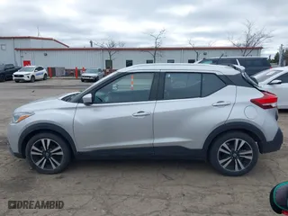 2020 Nissan Kicks SV with VIN 3N1CP5CV1LL502166, listed as a IAAI auction lot 41737870 with 49,722 mi miles. Bid and sale history available at carsss.com. Image 14.