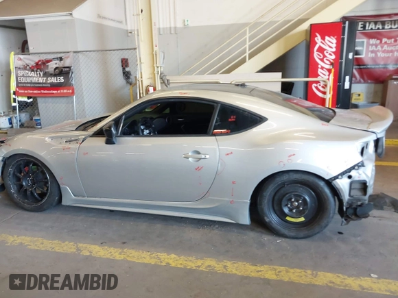 2013 Subaru BRZ Limited with VIN JF1ZCAC19D1606010, listed as a IAAI auction lot 41324364 with 155,131 mi miles. Bid and sale history available at carsss.com. Image 15.