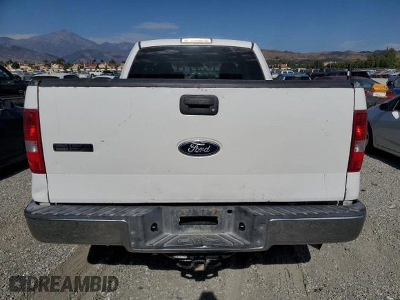 2004 Ford F-150 STX z VIN 1FTRX12WX4NA69734, wystawiony jako Copart lot #62692495 z przebiegiem 134 678 mil mil oraz Szkoda całkowita • Salvage title. Historia ofert i sprzedaży dostępna na DreamBid. Obrazek 6.