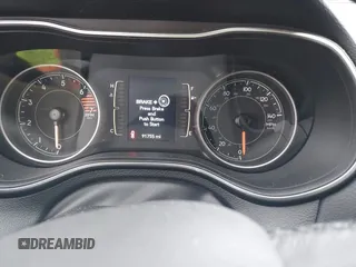 2019 Jeep Cherokee Latitude Plus with VIN 1C4PJMLB0KD191740, listed as a IAAI auction lot 41585682 with 91,755 mi miles. Bid and sale history available at carsss.com. Image 7.