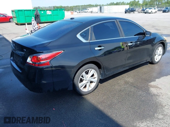 2015 Nissan Altima S with VIN 1N4AL3APXFC142202, listed as a IAAI auction lot 42107010 with 188,447 mi miles and . Bid and sale history available at DreamBid. Image 4.