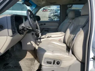 2001 Chevrolet Tahoe LT with VIN 1GNEK13T11J308275, listed as a Copart auction lot 48023235 with 81,516 mi miles and Salvage Title. Bid and sale history available at carsss.com. Image 7.