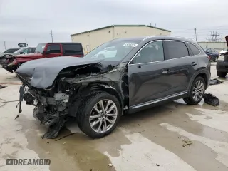 2018 Mazda CX-9 Signature with VIN JM3TCBEY5J0220693, listed as a Copart auction lot 45098575 with 70,315 mi miles and Salvage Title. Bid and sale history available at carsss.com. Image 1.
