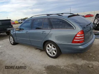 2004 Mercedes-Benz C 240 with VIN WDBRH61J44F512646, listed as a Copart auction lot 88919695 with Not provided miles and Salvage title. Bid and sale history available at DreamBid. Image 2.
