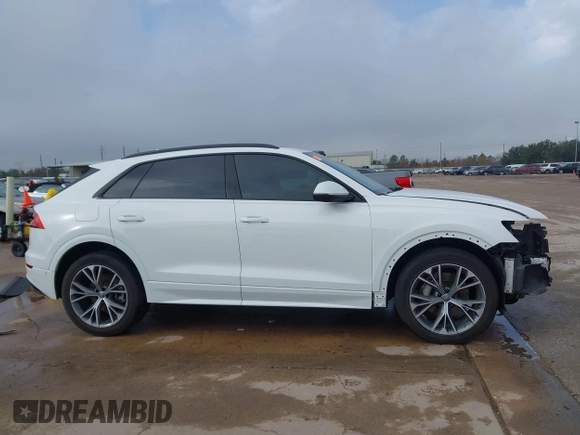 2021 Audi Q8 Premium with VIN WA1AVAF14MD003469, listed as a IAAI auction lot 41134083 with 61,861 mi miles. Bid and sale history available at carsss.com. Image 14.