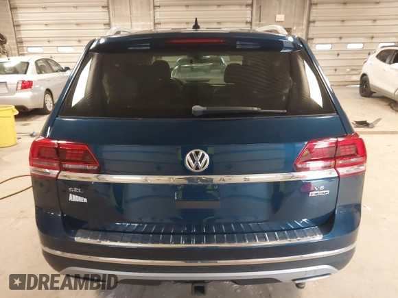 2018 Volkswagen Atlas SEL Premium with VIN 1V2NR2CA5JC597639, listed as a IAAI auction lot 41867470 with 99,642 mi miles and . Bid and sale history available at DreamBid. Image 16.