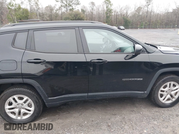 2018 Jeep Compass Sport with VIN 3C4NJCAB1JT286093, listed as a IAAI auction lot 41770377 with 83,354 mi miles. Bid and sale history available at carsss.com. Image 13.