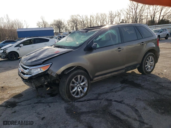 2014 Ford Edge SEL with VIN 2FMDK4JC8EBB55425, listed as a Copart auction lot 48813805 with 210,560 mi miles and Salvage Title. Bid and sale history available at carsss.com. Image 1.