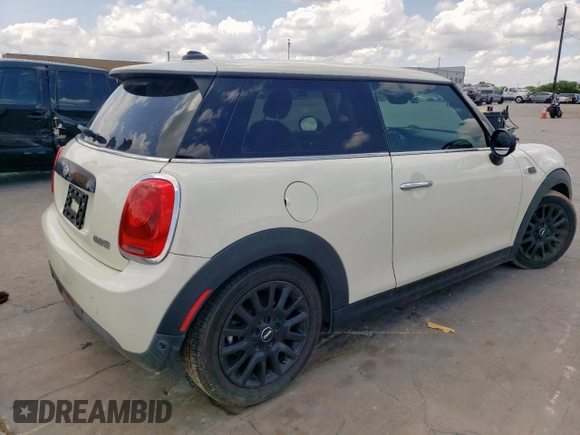 2018 MINI Hardtop Cooper with VIN WMWXP5C53J2G63387, listed as a Copart auction lot 58477465 with 88,282 mi miles and Salvage title. Bid and sale history available at DreamBid. Image 3.
