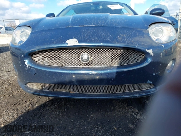 2007 Jaguar XK with VIN SAJWA43B875B07505, listed as a IAAI auction lot 41654226 with 183,098 mi miles. Bid and sale history available at carsss.com. Image 6.