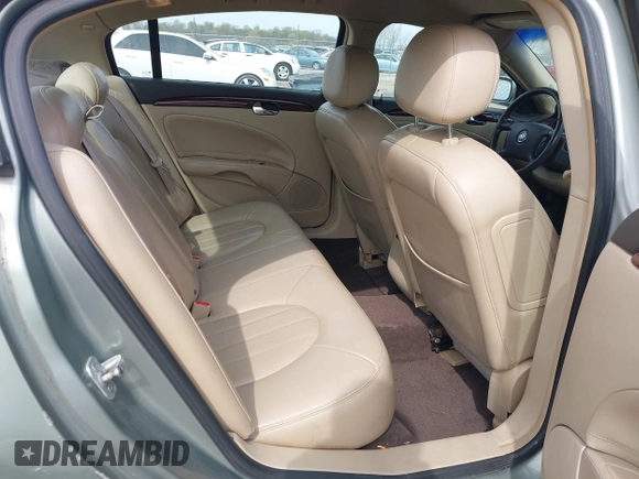 2007 Buick Lucerne CXL with VIN 1G4HD57297U115688, listed as a IAAI auction lot 42016940 with 171,759 mi miles and . Bid and sale history available at DreamBid. Image 8.