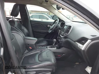 2017 Jeep Cherokee Trailhawk с VIN 1C4PJMBS9HW547360, выставлен на аукционе IAAI как лот 42042363 с пробегом 146 482 миль миль и . История ставок и продаж доступна на DreamBid. Изображение 5.