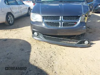 2018 Dodge Grand Caravan SXT with VIN 2C4RDGCG3JR192485, listed as a IAAI auction lot 41738911 with 135,100 mi miles and . Bid and sale history available at DreamBid. Image 6.