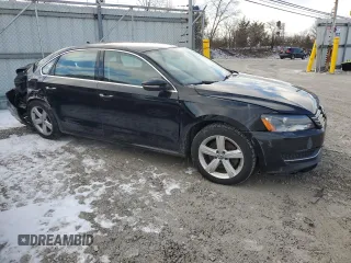 2012 Volkswagen Passat SE with VIN 1VWBH7A35CC047429, listed as a Copart auction lot 45800395 with 221,051 mi miles and Non Repairable. Bid and sale history available at carsss.com. Image 4.