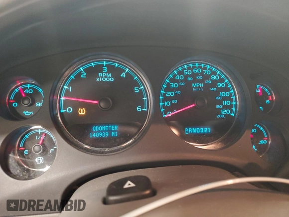 2007 GMC Yukon SLT with VIN 1GKFK13047R223450, listed as a Copart auction lot 52824685 with 140,939 mi miles and Clean Title. Bid and sale history available at carsss.com. Image 9.