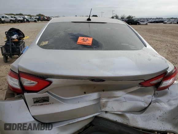 2016 Ford Fusion S with VIN 3FA6P0G76GR302613, listed as a Copart auction lot 82446384 with Not provided miles and Salvage title. Bid and sale history available at DreamBid. Image 6.