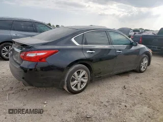 2016 Nissan Altima SR with VIN 1N4AL3AP5GC288458, listed as a Copart auction lot 60122405 with 127,559 mi miles and Salvage title. Bid and sale history available at DreamBid. Image 3.