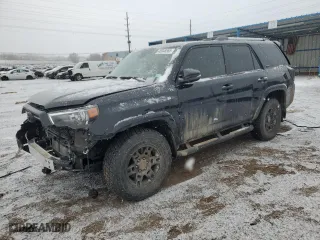 2022 Toyota 4Runner SR5 Premium with VIN JTENU5JR9N5979172, listed as a Copart auction lot 45048565 with 30,058 mi miles and Clean Title. Bid and sale history available at carsss.com. Image 1.