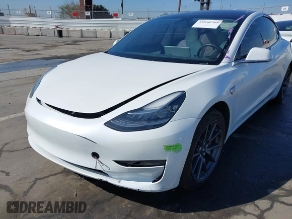 2020 Tesla Model 3 Standard Range Plus with VIN 5YJ3E1EA4LF805205, listed as a IAAI auction lot 41850744 with Not Provided miles. Bid and sale history available at carsss.com. Image 6.