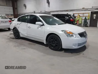 2009 Nissan Altima 2.5 z VIN 1N4AL21E99N469739, wystawiony jako IAAI lot #42127331 z przebiegiem 158 494 mil mil oraz . Historia ofert i sprzedaży dostępna na DreamBid. Obrazek 1.