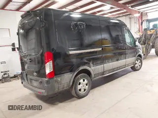 2018 Ford Transit with VIN 1FTYR2CM6JKB37694, listed as a IAAI auction lot 41830500 with 43,320 mi miles. Bid and sale history available at carsss.com. Image 4.