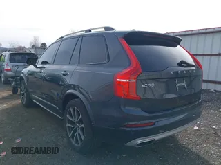 2016 Volvo XC90 T6 Momentum with VIN YV4A22PK0G1089068, listed as a IAAI auction lot 41819356 with 122,259 mi miles. Bid and sale history available at carsss.com. Image 3.
