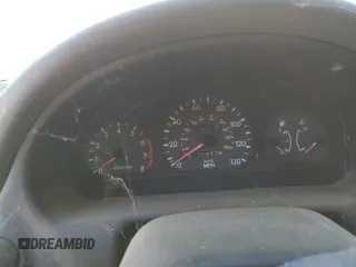 1997 Hyundai Accent z VIN KMHVF24NXVU373676, wystawiony jako Copart lot #77866484 z przebiegiem 151 949 mil mil oraz Tytuł czysty. Historia ofert i sprzedaży dostępna na DreamBid. Obrazek 9.