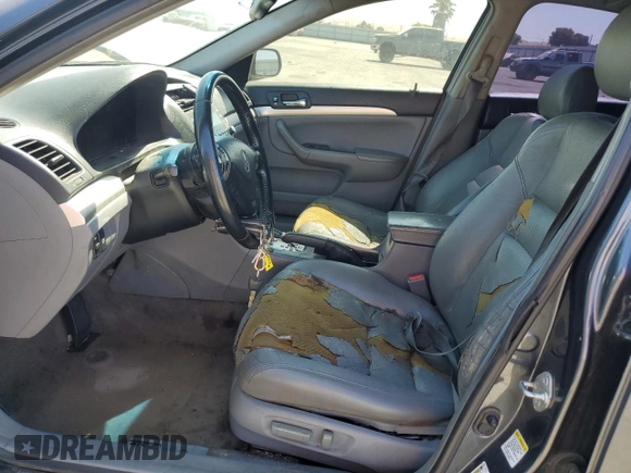 2006 Acura TSX z VIN JH4CL96826C019550, wystawiony jako Copart lot #61312725 z przebiegiem 215 251 mil mil oraz Szkoda całkowita • Salvage title. Historia ofert i sprzedaży dostępna na DreamBid. Obrazek 7.